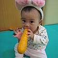 小白兔愛吃紅蘿蔔