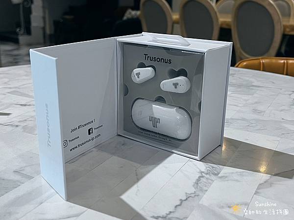 藍牙翻譯耳機_Sunshine桑帥的生活拼圖 (6).jpg