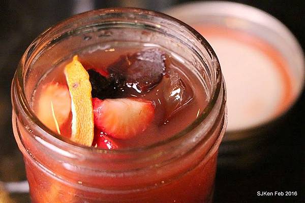 076-Closet Restaurant & Bar113.JPG