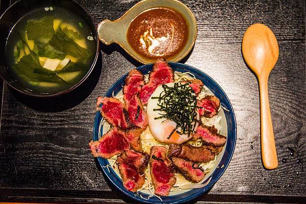 IMG_3823 (Copy).jpg IMG_3823 (Copy).jpg