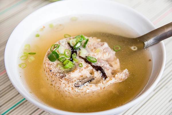 IMG_1852 (Copy).jpg IMG_1852 (Copy).jpg