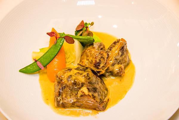 IMG_4487 (Copy).jpg IMG_4487 (Copy).jpg