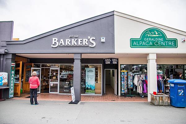 IMG_4154 (Copy).jpg IMG_4154 (Copy).jpg