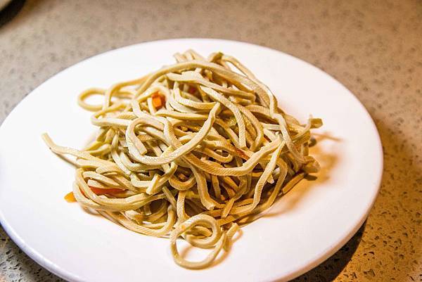 IMG_1944.jpg IMG_1944.jpg