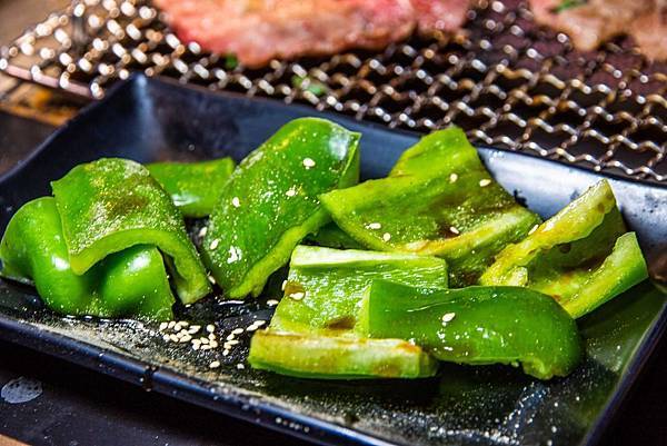 /tmp/phpaZA9HJ /tmp/phpaZA9HJ