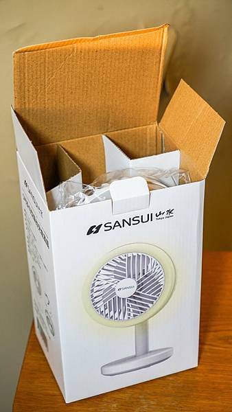 A7_08024.jpg A7_08024.jpg