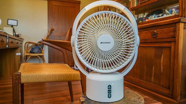 A7_09023.jpg A7_09023.jpg