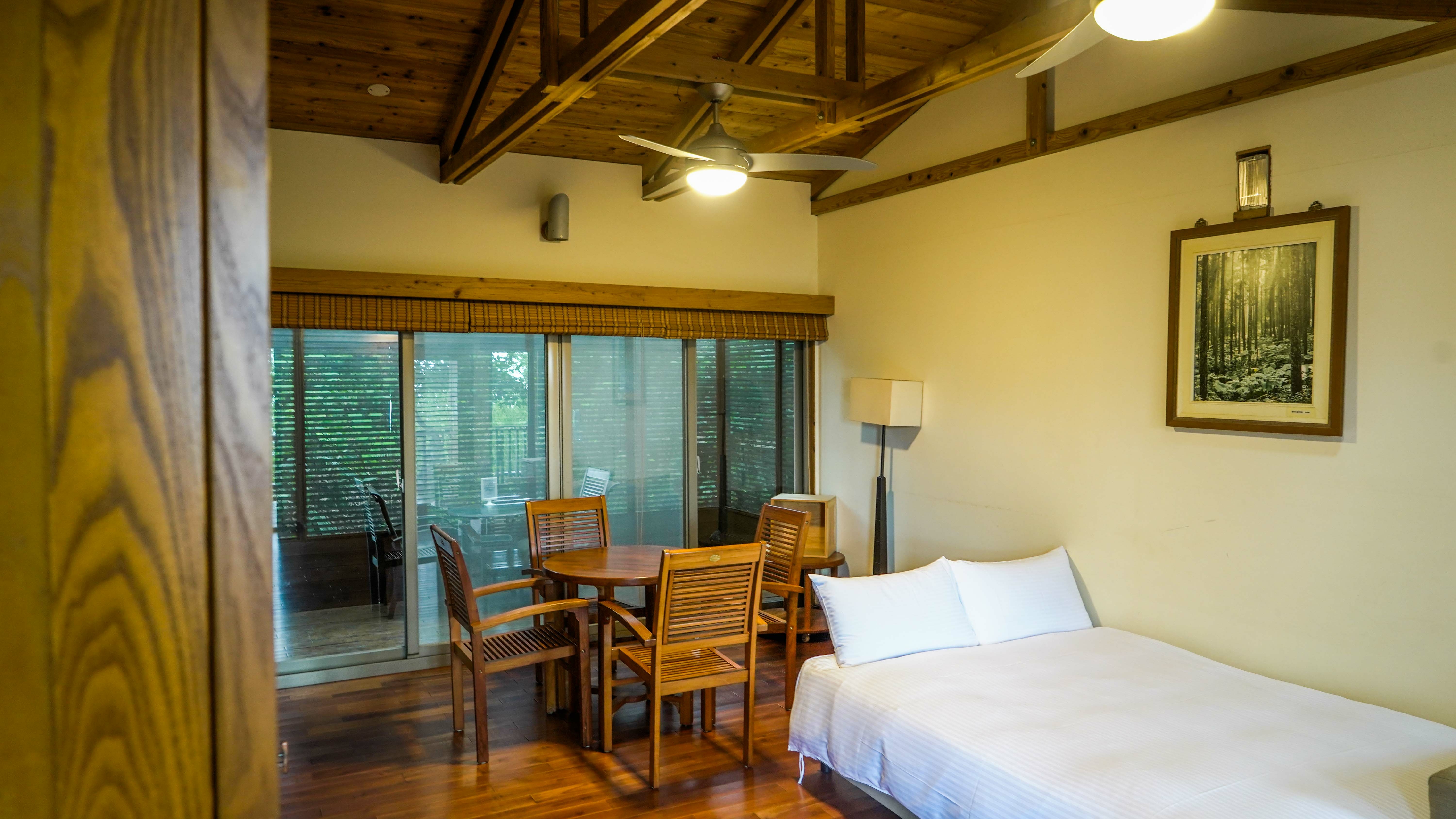 A7_02409.jpg A7_02409.jpg