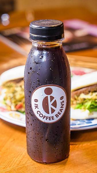 A7_08259.jpg A7_08259.jpg