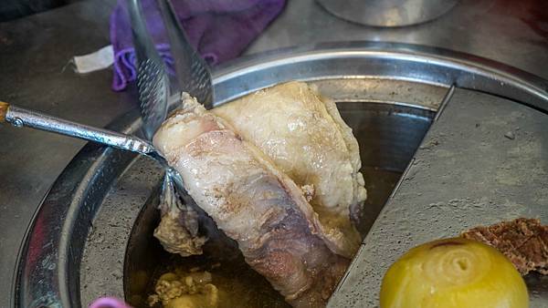 A7_04235.jpg A7_04235.jpg