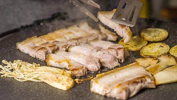 A7_04786.jpg A7_04786.jpg