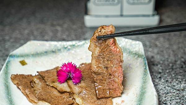 A7_06676.jpg A7_06676.jpg