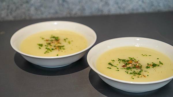 A7_03470.jpg A7_03470.jpg