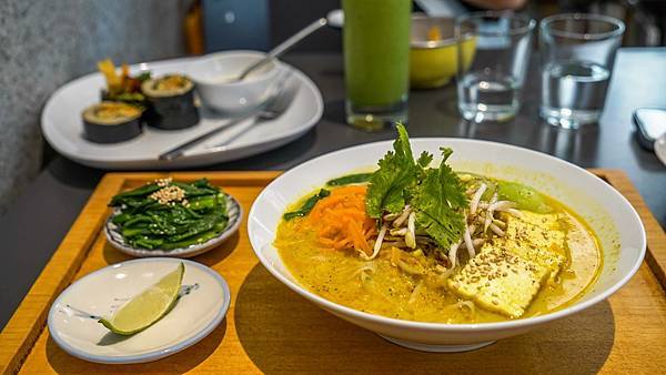 A7_03494.jpg A7_03494.jpg