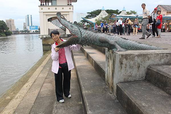 1128河濱公園_調整大小 .JPG