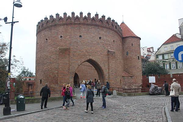 IMG_6155樓堡_調整大小 .JPG