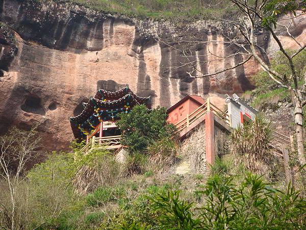 05517甘露岩寺_調整大小 .JPG