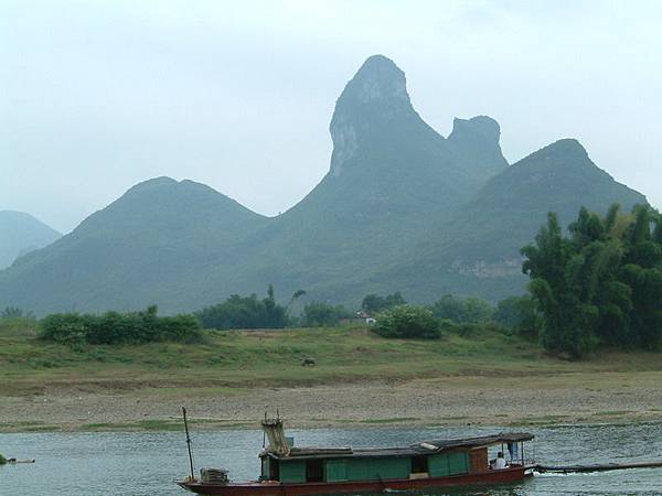 漓江風景128_調整大小 .JPG