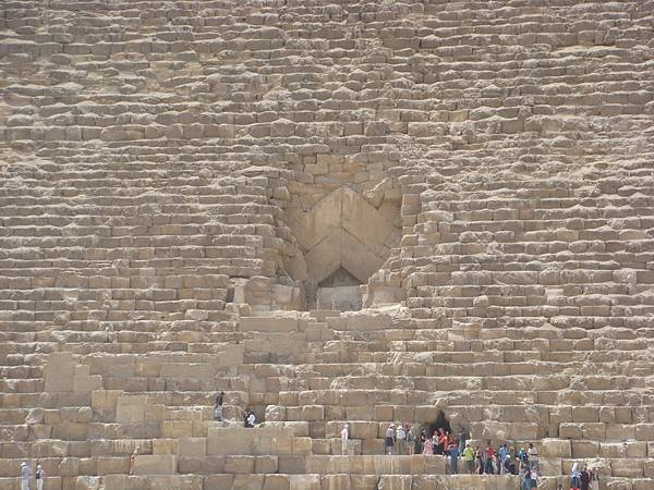 02053吉薩金字塔_調整大小 .JPG