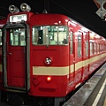 075_鮮紅列車.JPG