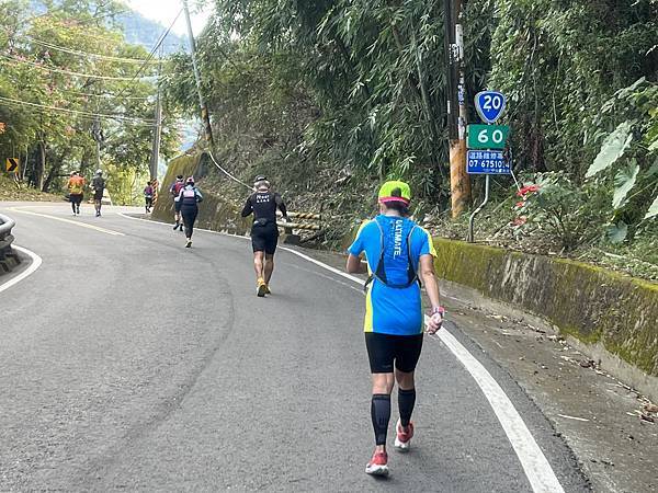 [跑跑人生][超馬]2023.12高雄山城100超級馬拉松+