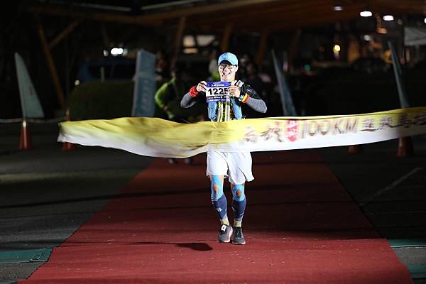 [跑跑人生][超馬]2023.12高雄山城100超級馬拉松+