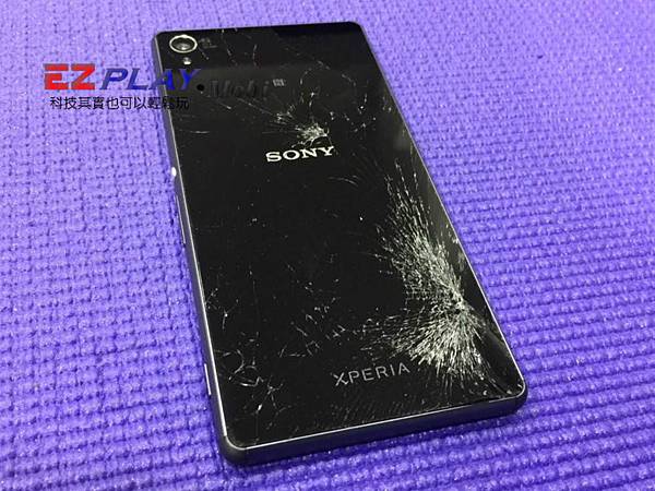 SONY Xperia Z3(D6653)背蓋破裂