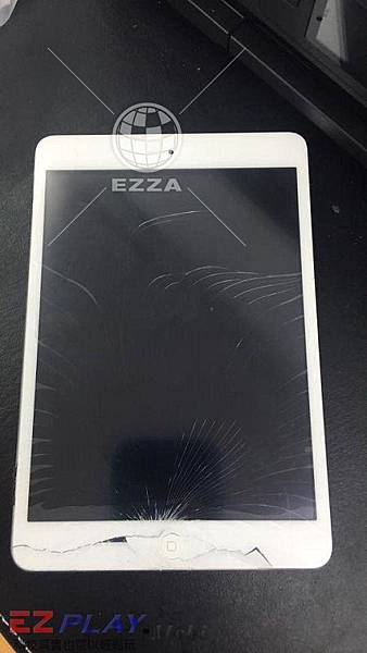 iPad mini面板破裂啦!!