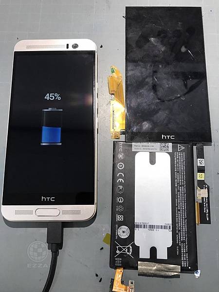 HTC M9+掉入水溝