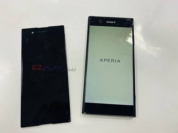 SONY XA1P螢幕損壞.jpg