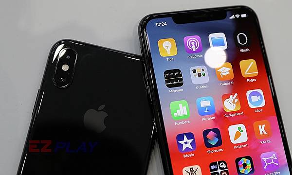 apple-iphone-xs-xmax-secret-features.jpg