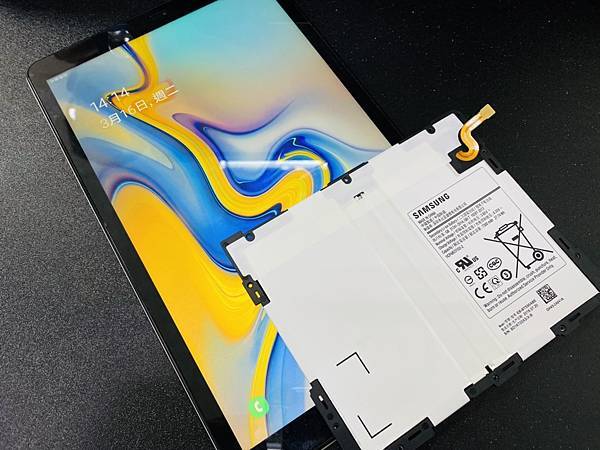 Samsung Tab A2 10.5更換電池.jpg