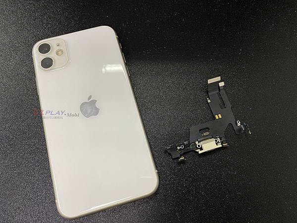 IPHONE11充電異常.jpg