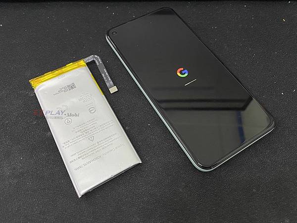 Google Pixel 5電池膨脹.jpg