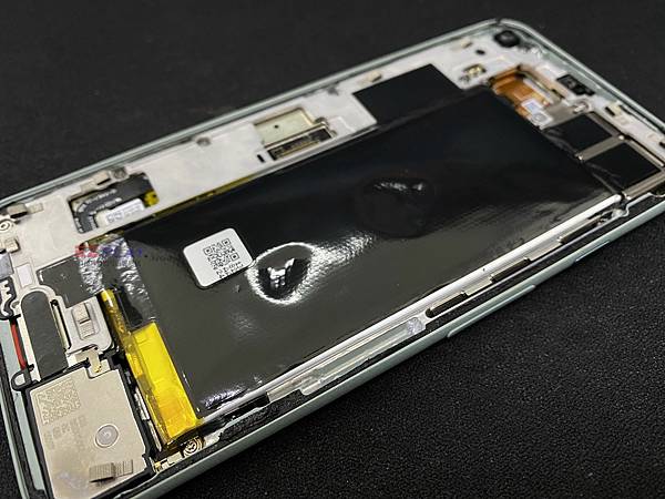 Google Pixel 5電池更換.jpg