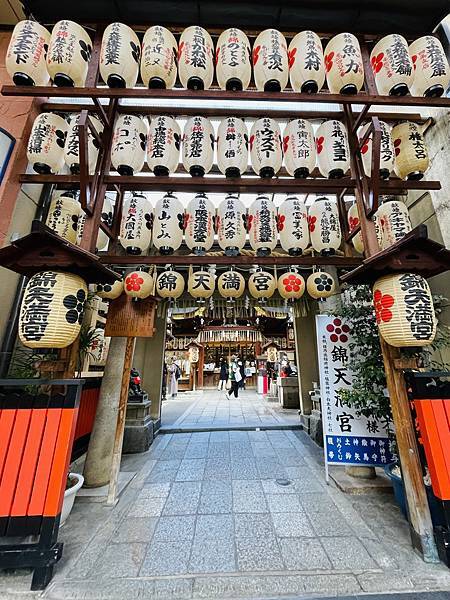 [日本_DAY5] 京都景點，錦市場美食，金閣寺美景，蟹道樂