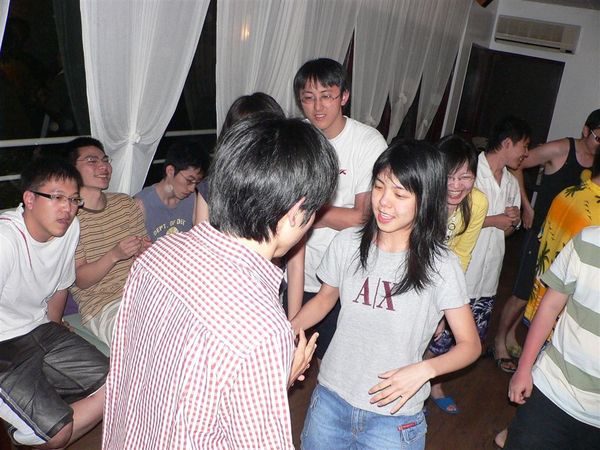 帛琉party之拳法比賽-4.JPG