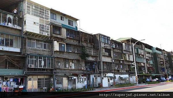 老舊房屋.jpg 老舊房屋.jpg