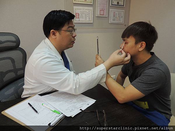 林敬鈞醫師雙眼皮手術門診模擬 林敬鈞醫師雙眼皮手術門診模擬