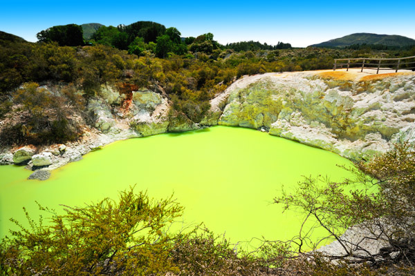 Wai-O-Tapu-紐西蘭- 惡魔的澡堂.jpg