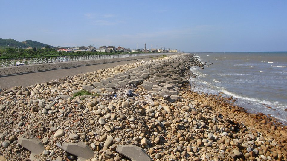 石蓮園隄防海邊