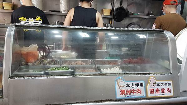 慶昇食物吧檯.jpg