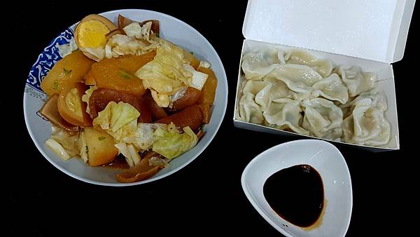滷味跟水餃.jpg