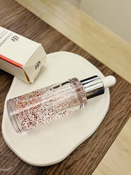 【保養】日本銷售100萬瓶「亮姿堂美肌菌晶球撫紋精華」9大無