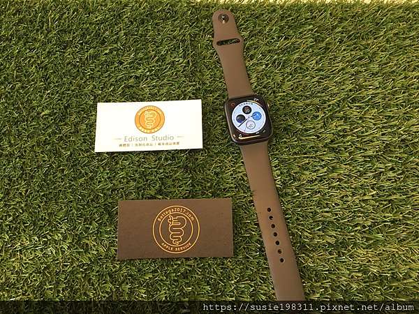 A Shop高雄店 Nomad Apple Watch專用超堅固矽膠錶帶42mm 共兩色 露天拍賣