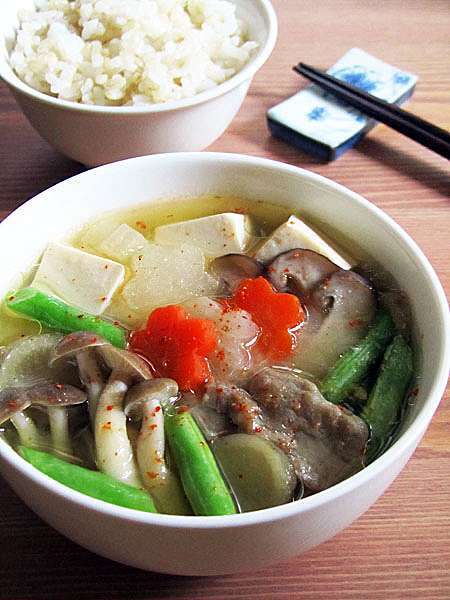 自家餐桌也有深夜食堂的氛圍 豚汁 豬肉味噌蔬菜湯 日本散策 Travel Cafe 痞客邦 自家餐桌也有深夜食堂的氛圍 豚汁 豬肉味噌蔬菜湯 日本散策 Travel Cafe 痞客邦