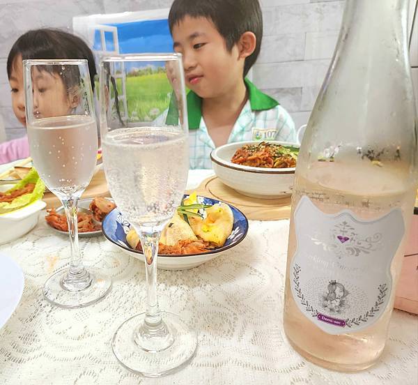 體驗｜大小公主都愛喝！寶島飲料【公主駕到】少女感酸甜氣泡水蜜