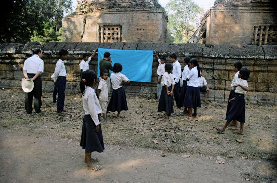 02-拍畢業照囉 （吳哥窟Angkor Wat）