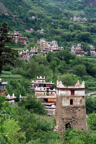 05 豔麗為我披『甲居藏寨』（川西-4 –丹巴 Sichuan China）