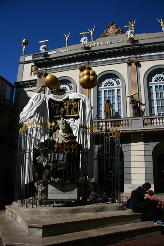 06	達利二角¬˙Figueres 達利博物館 西班牙